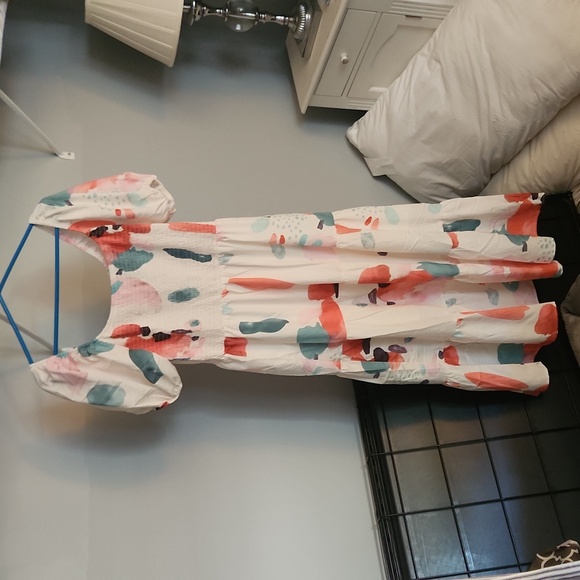 Smocked top patterned dress from Amazon - size L - Picture 1 of 3